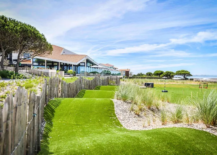 La Grande Terrasse & La Rochelle - Mgallery Collection 4*