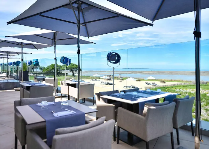 La Grande Terrasse & La Rochelle - Mgallery Collection Отель 4*