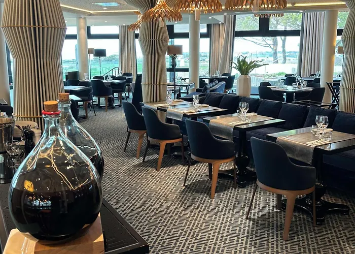 La Grande Terrasse & La Rochelle - Mgallery Collection 4*