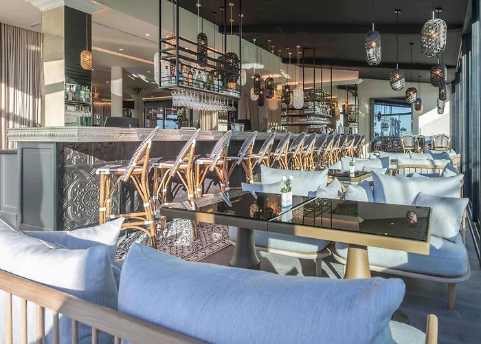 호텔 La Grande Terrasse & La Rochelle - Mgallery Collection 4*