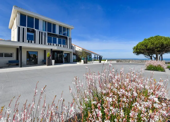 La Grande Terrasse & La Rochelle - Mgallery Collection Hotel